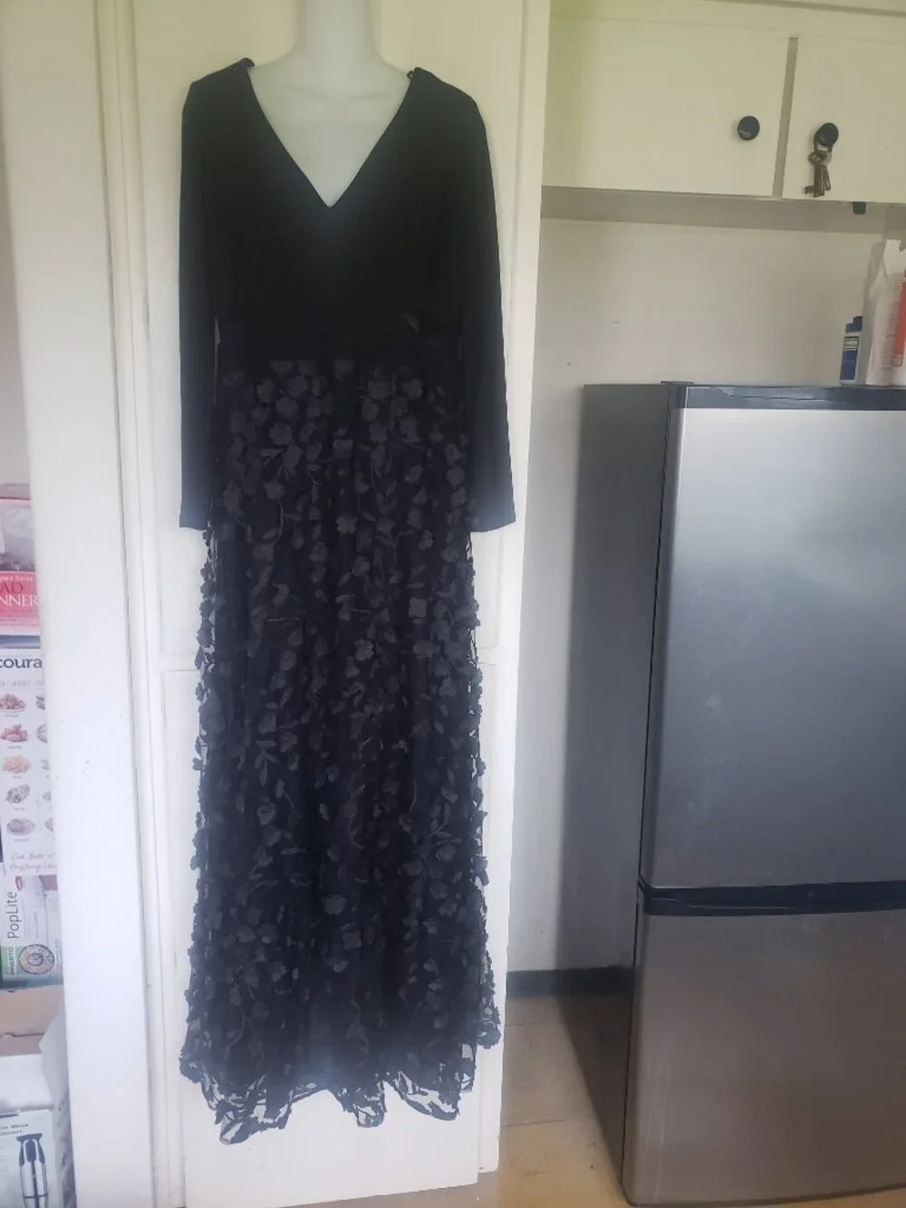Xscape Black Long Sleeve V-Neck Floral Appliqué Maxi Dress - Picture 3 of 11